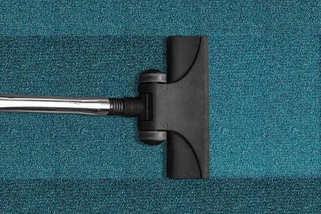 Come Scegliere il Giusto Robot Aspirapolvere per le Tue Esigenze
